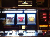 Triple Double Dollars Reel Slot